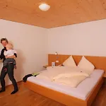 Sonne - Familotel Bregenzerwald 호텔 4*