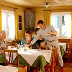 Sonne - Familotel Bregenzerwald 4*